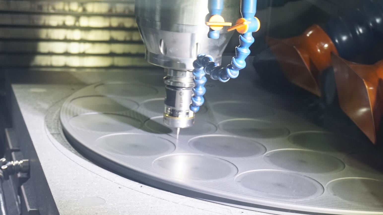 CNC precision machining