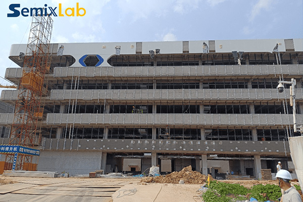 Milestone Update: Semixlab’s New Plant Enters Cleanroom Phase – Equipment Relocation Still on Track for Year-End
