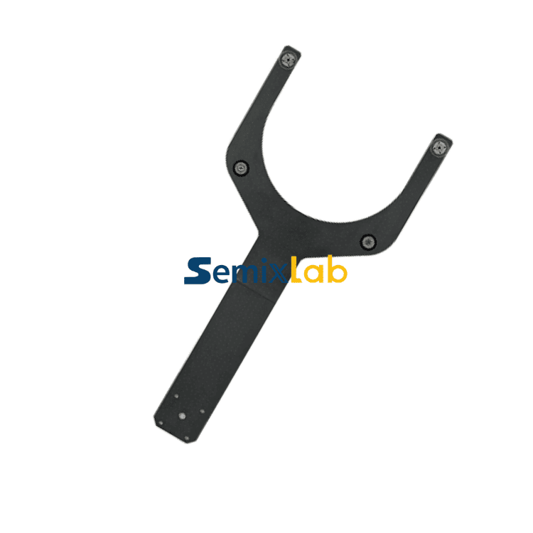 SiC ceramic arm